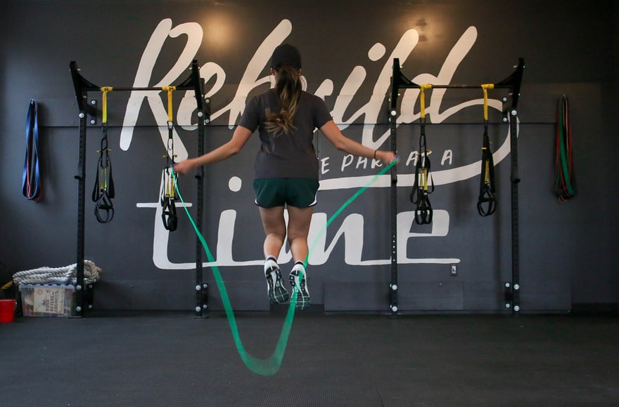 Woman using a skipping rope